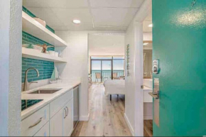 Soul Sanctuary-Direct oceanfront-Million dollars view-King bed-Free Parking-Self check-in